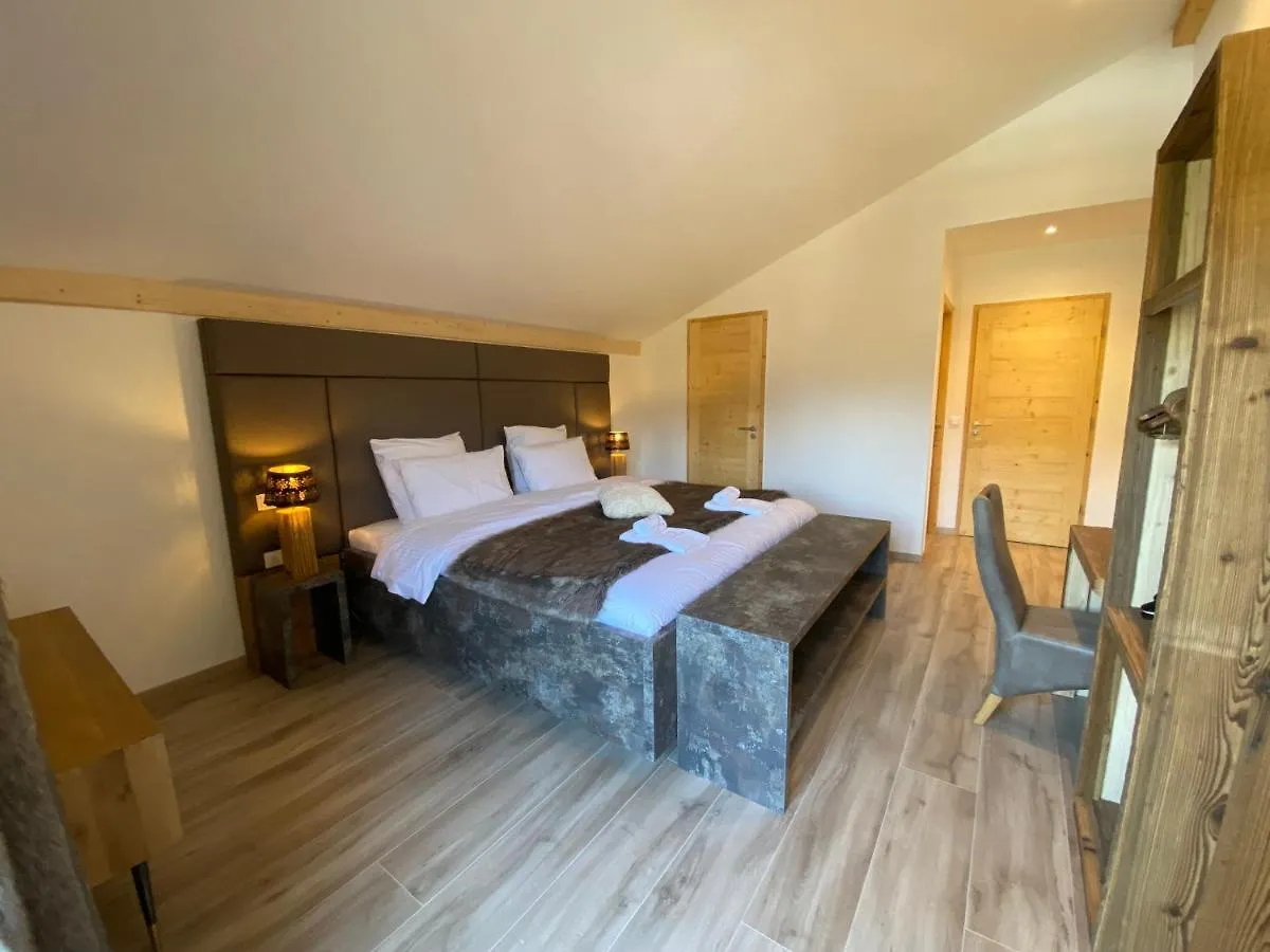 Les Trois Chaufatons - Chalets Boutiques, Propriétés Mont Amour  Montriond