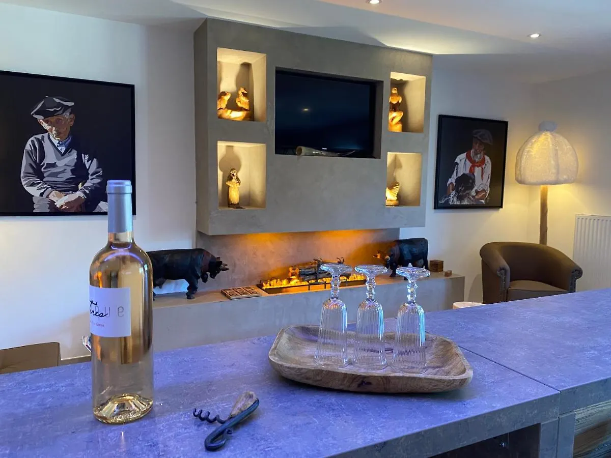 Les Trois Chaufatons - Chalets Boutiques, Propriétés Mont Amour