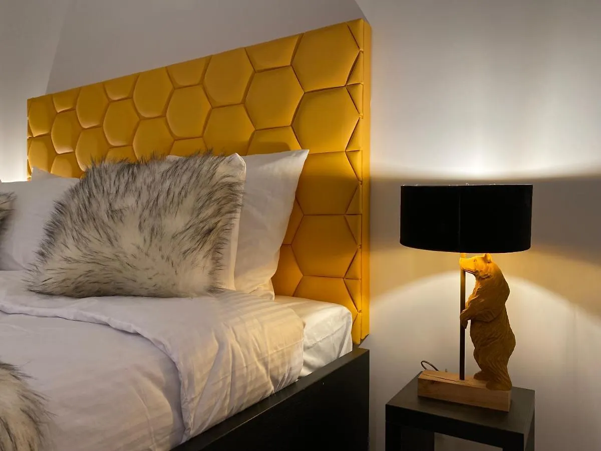Les Trois Chaufatons - Chalets Boutiques, Propriétés Mont Amour