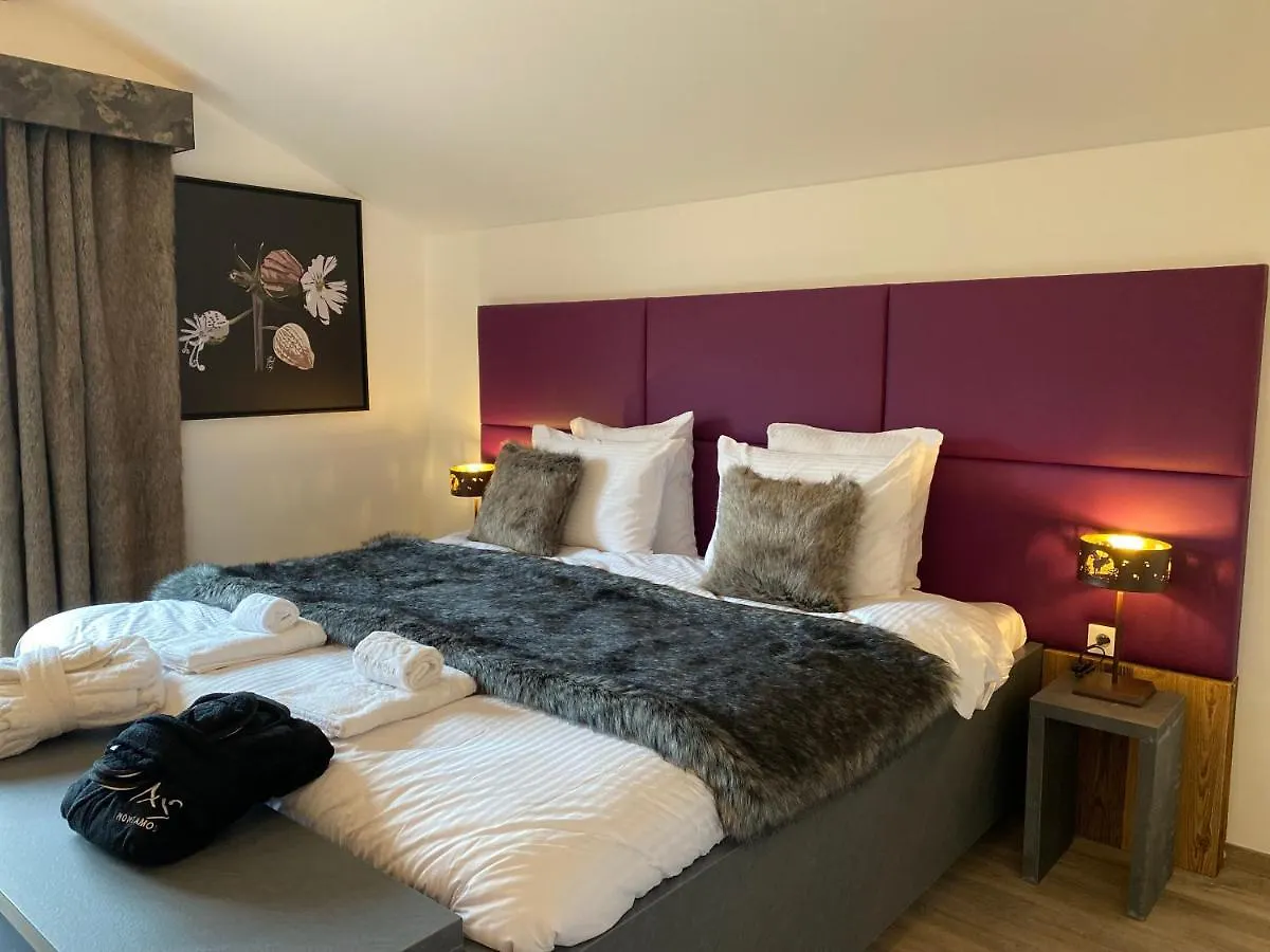 Les Trois Chaufatons - Chalets Boutiques, Propriétés Mont Amour Montriond