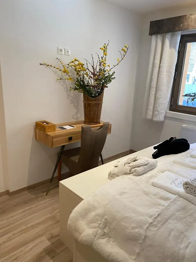 Les Trois Chaufatons - Chalets Boutiques, Proprietes Mont Amour  蒙特里永
